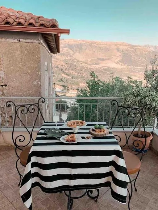 Apartment Villa Maria Mountain View Himare Albania